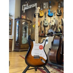 Fender Squier Sonic Stratocaster Maple Fingerboard 2-Color Sunburst